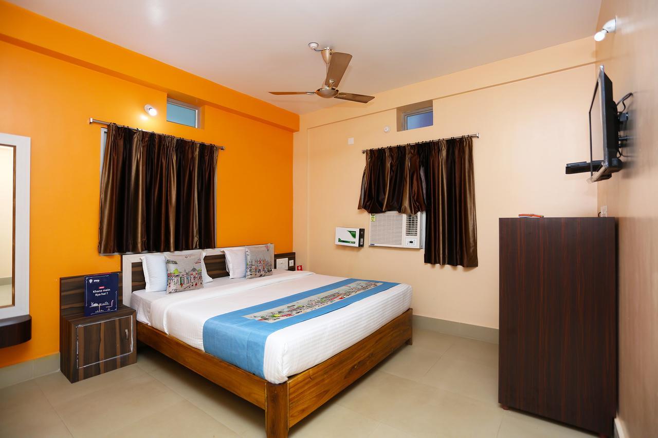 Krishna Residency Hotel ปูรี ภายนอก รูปภาพ