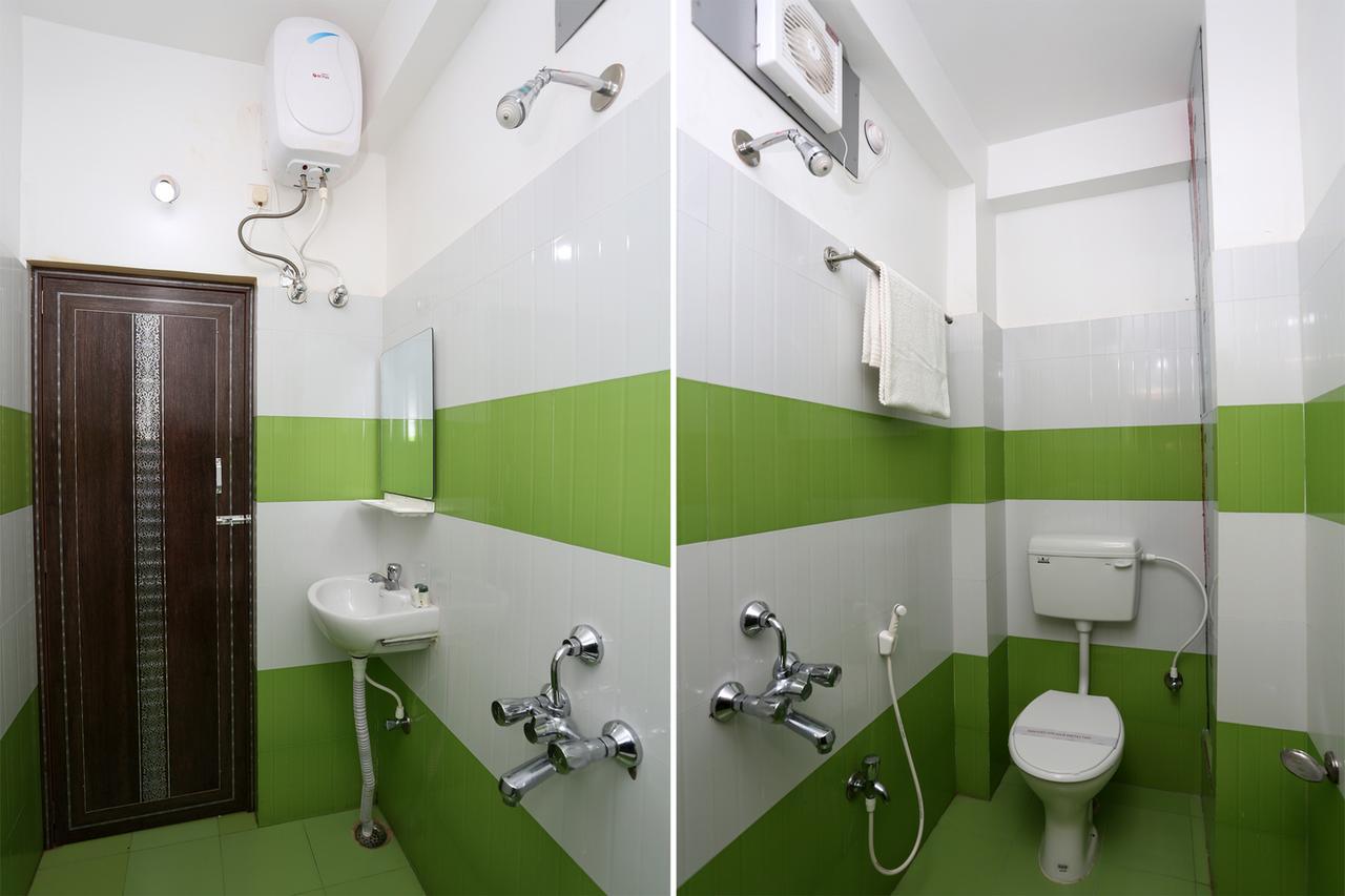 Krishna Residency Hotel ปูรี ภายนอก รูปภาพ